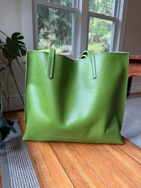 PLG large August tote in Mantis